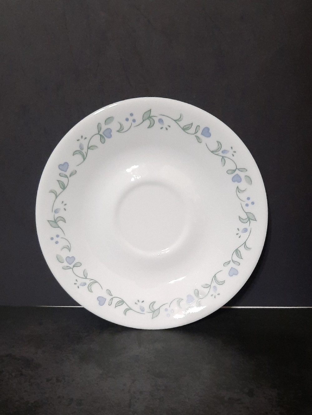 Corelle Country Cottage Pattern with Pale Blue Hearts and Green Vine Border